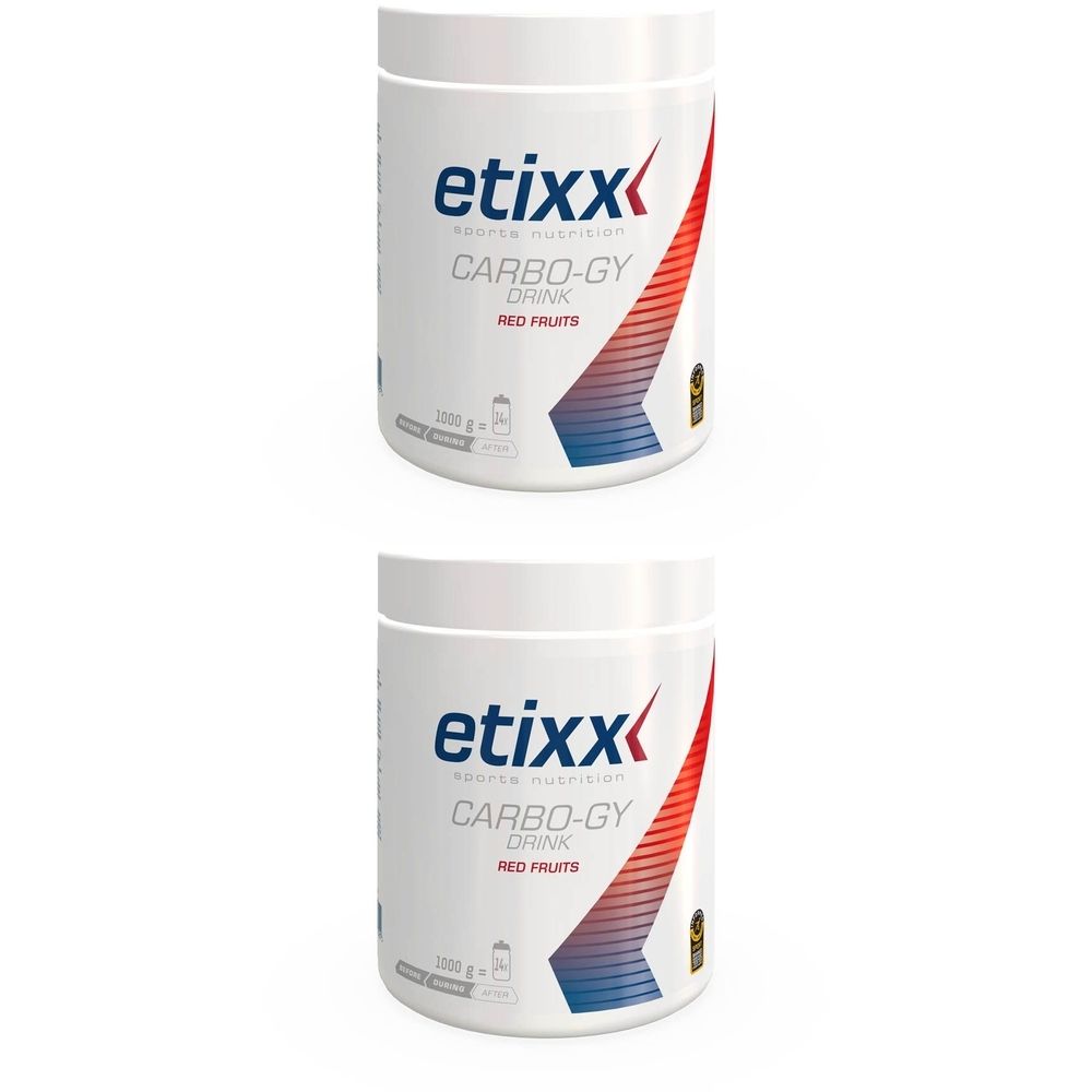 Deux boîtes blanches avec graphiques bleus et rouges. Inscription: etixx, Carbo-Gy Drink, Red Fruits. 1000 g.