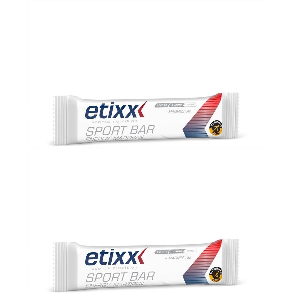 Deux barres énergétiques blanches "etixx SPORT BAR ENERGY MARZIPAN". Design rouge et bleu sur l'emballage.
