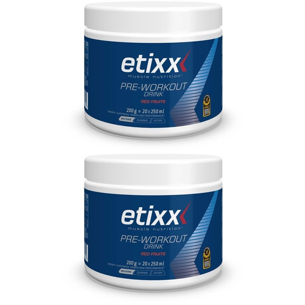 Zwei Dosen Etixx Pre-Workout Drink. Blaue Etiketten mit weißer Schrift. Aufschrift: PRE-WORKOUT DRINK, Rote Früchte. 200g = 20x250ml.