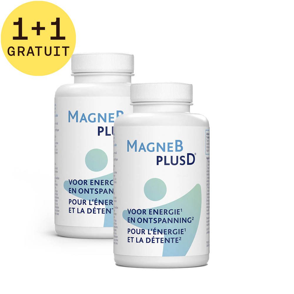 Deux flacons MagneBplusD®, blanc avec texte bleu. Inscription: Voor energie en ontspanning. Autocollant 1+1 GRATUIT.