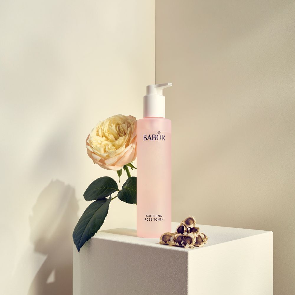 BABOR SOOTHING ROSE TONER, vue arrière avec texte, 200 ml net.