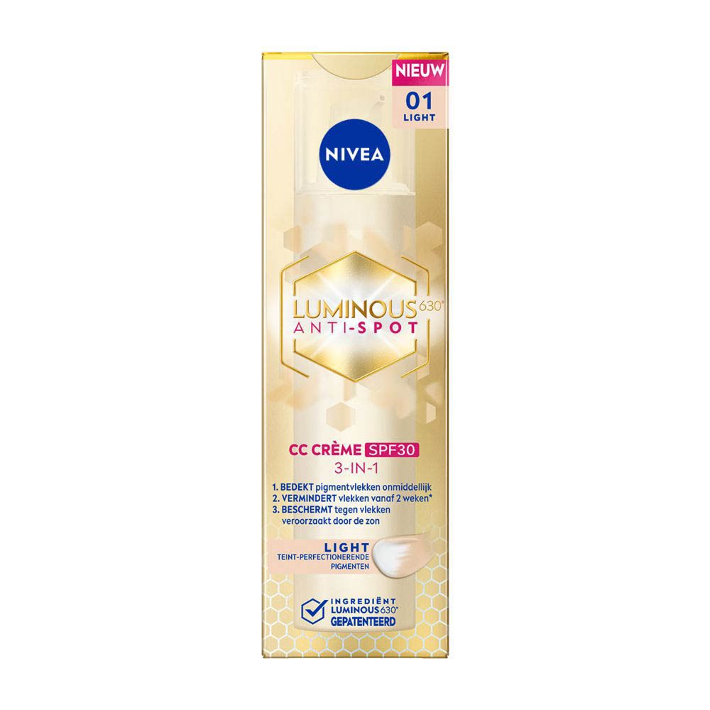 Nivea Cellular Luminous 630 CC Crème SPF30 Light. Produkt und Verpackung. Karton mit Produktinformationen.