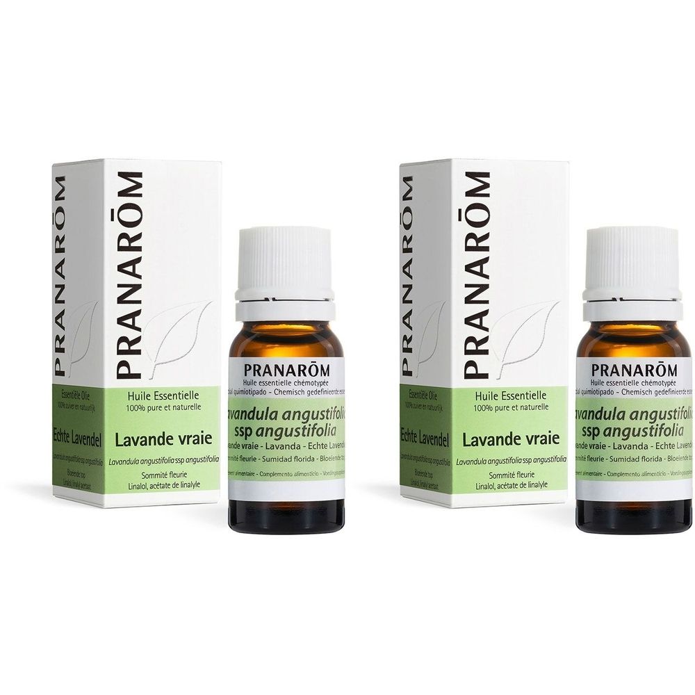 Deux flacons et emballages de PRANAROM Lavande vraie. Flacons en verre brun avec bouchon blanc et étiquette. Boîtes blanches avec accent vert.