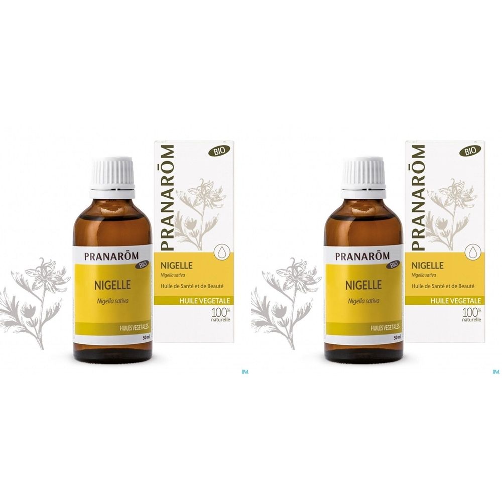 Zwei Flaschen und Verpackungen. Flaschen mit weißem Deckel und gelbem Etikett. Verpackungen mit Produktnamen und Bio-Siegel.