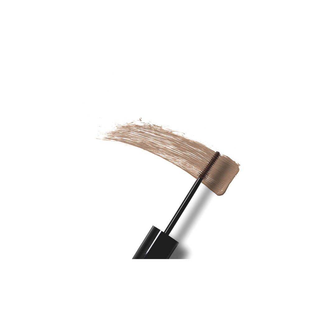 Augenbrauen-Mascara-Applikator mit Produkt. Schwarzer Griff, braune Farbe. Produktname nicht sichtbar.