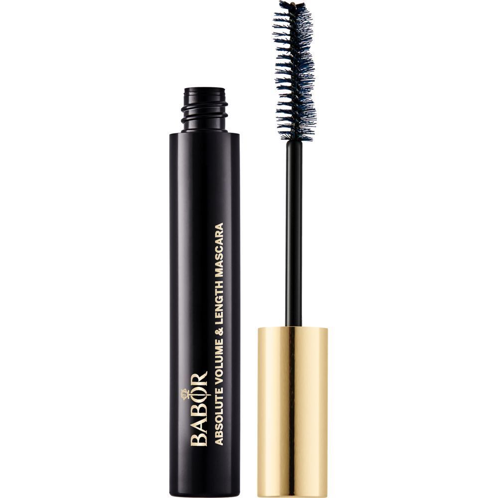 Tube de mascara ouvert avec brosse. Tube noir, bouchon doré. Inscription : Babor Absolute Volume & Length Mascara.