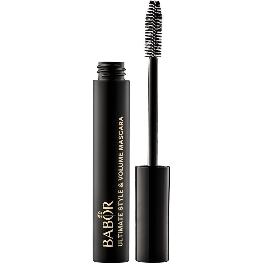 Schwarze Mascara-Tube und Bürste. Marke: Babor. Produkt: Ultimate Style & Volume Mascara.