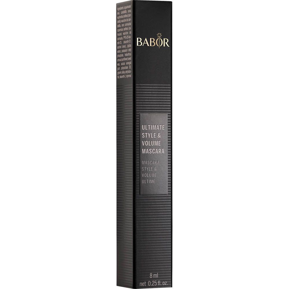 Schwarze Verpackung mit Text. Marke: Babor. Produkt: Ultimate Style & Volume Mascara. 8 ml.