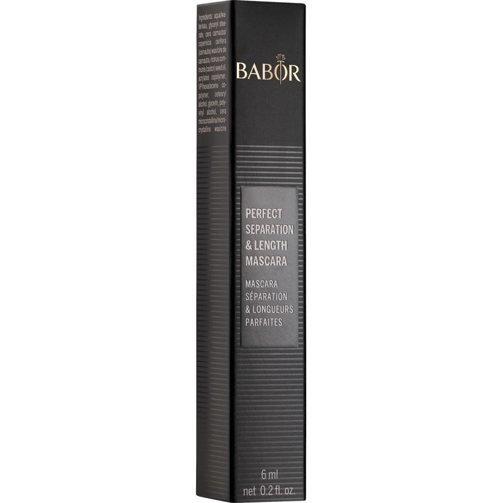 Emballage de mascara noir avec texte blanc. Marque Babor.