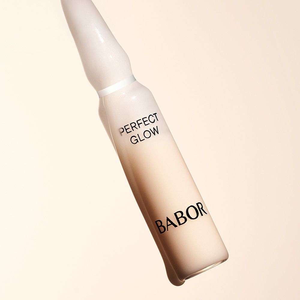 BABOR Perfect Glow Ampulle mit Serum.