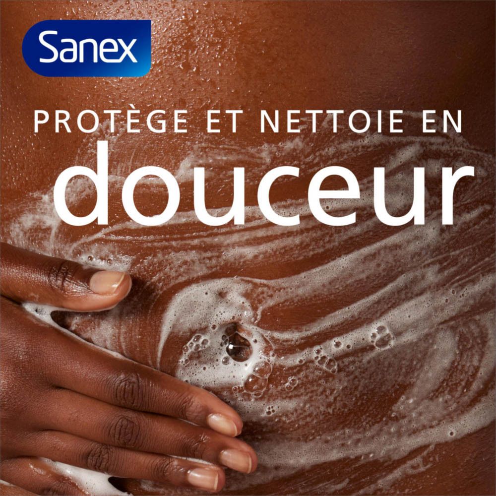 Publicité : femme, mousse, texte : Protège et nettoie en douceur. Soin de la peau.