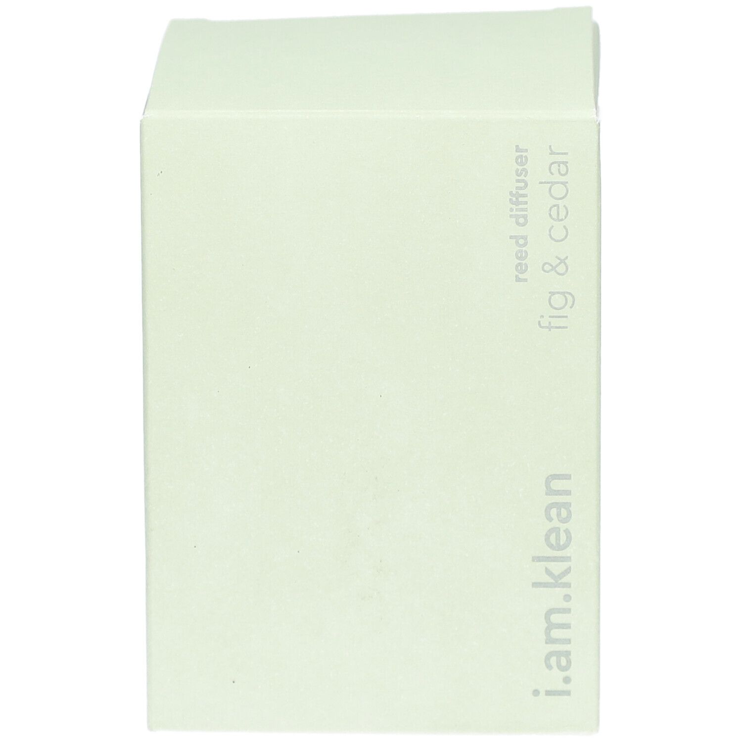 Hellgrüner Karton. Aufschrift: i.am.klean, reed diffuser fig & cedar. Eckige Form.