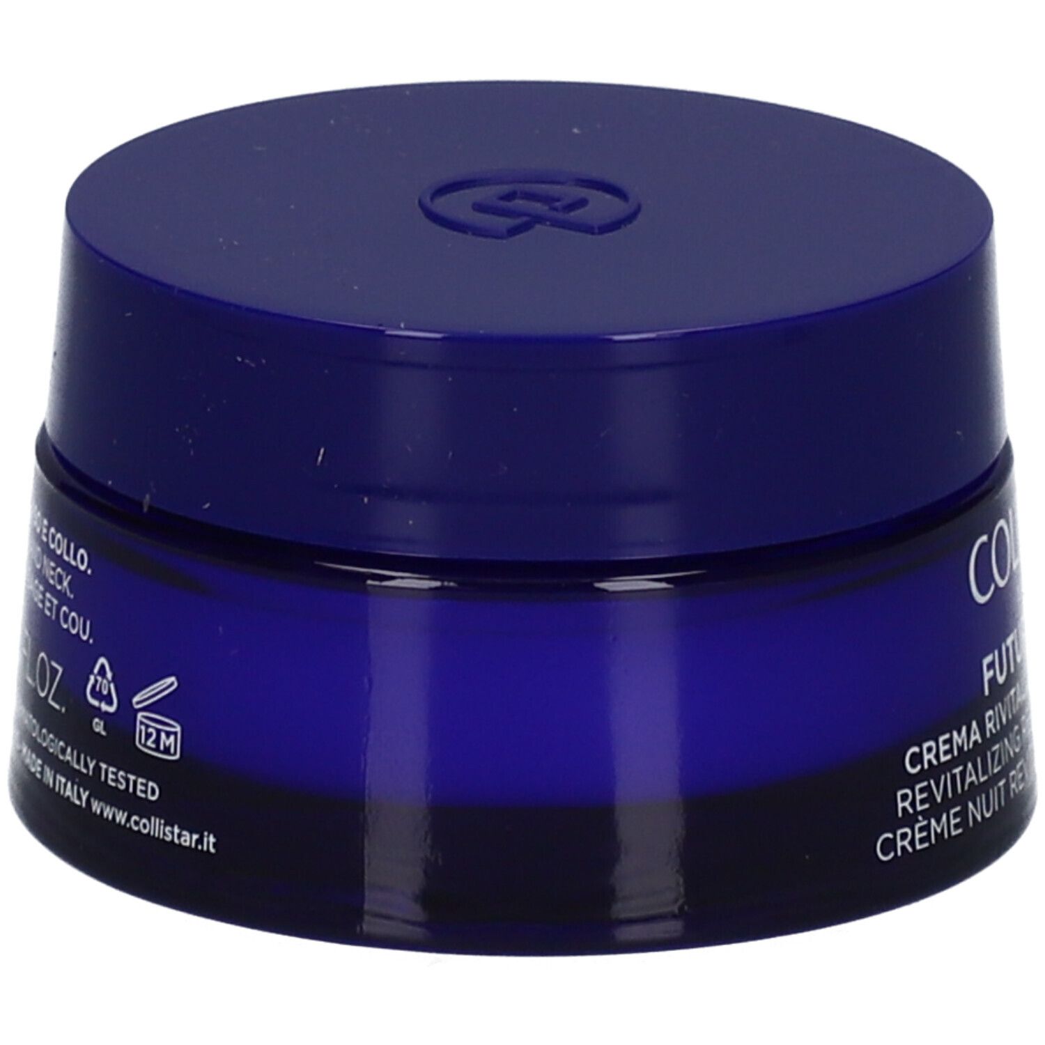 Pot de crème bleu foncé. Inscription : COLLISTAR. Texte : CREMA RIVITALIZZANTE RIPARATRICE. Symbole 12M.