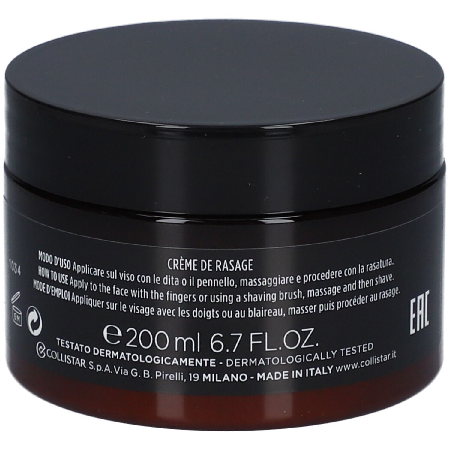 Pot marron foncé avec couvercle noir. Inscription : Crème de Rasage, 200 ml, 6.7 FL.OZ., testé dermatologiquement.