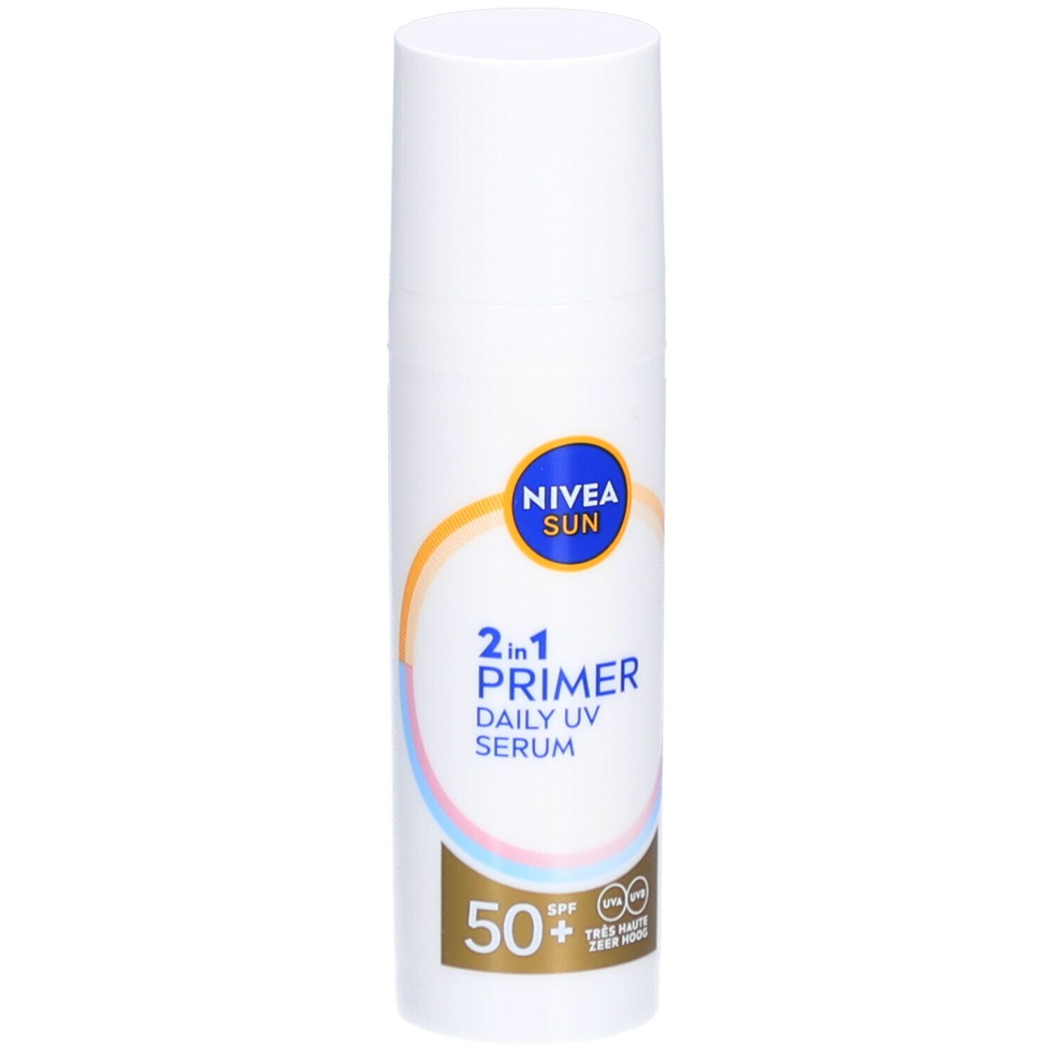 Weiße Flasche mit NIVEA Sun 2 in 1 Primer Daily UV Serum SPF50+. Blaue, gelbe und rosa Elemente.
