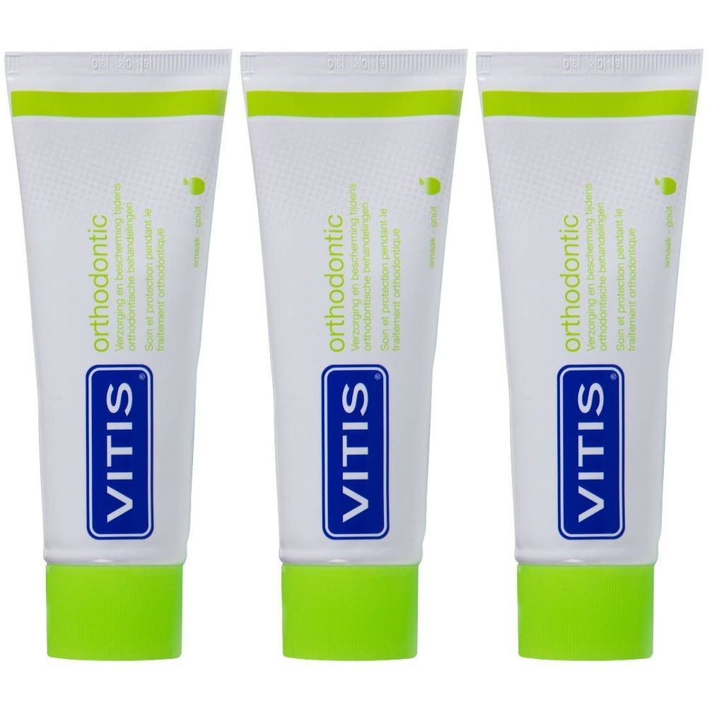 Tubes de dentifrice blancs avec bouchon vert. Inscription : VITIS orthodontic.