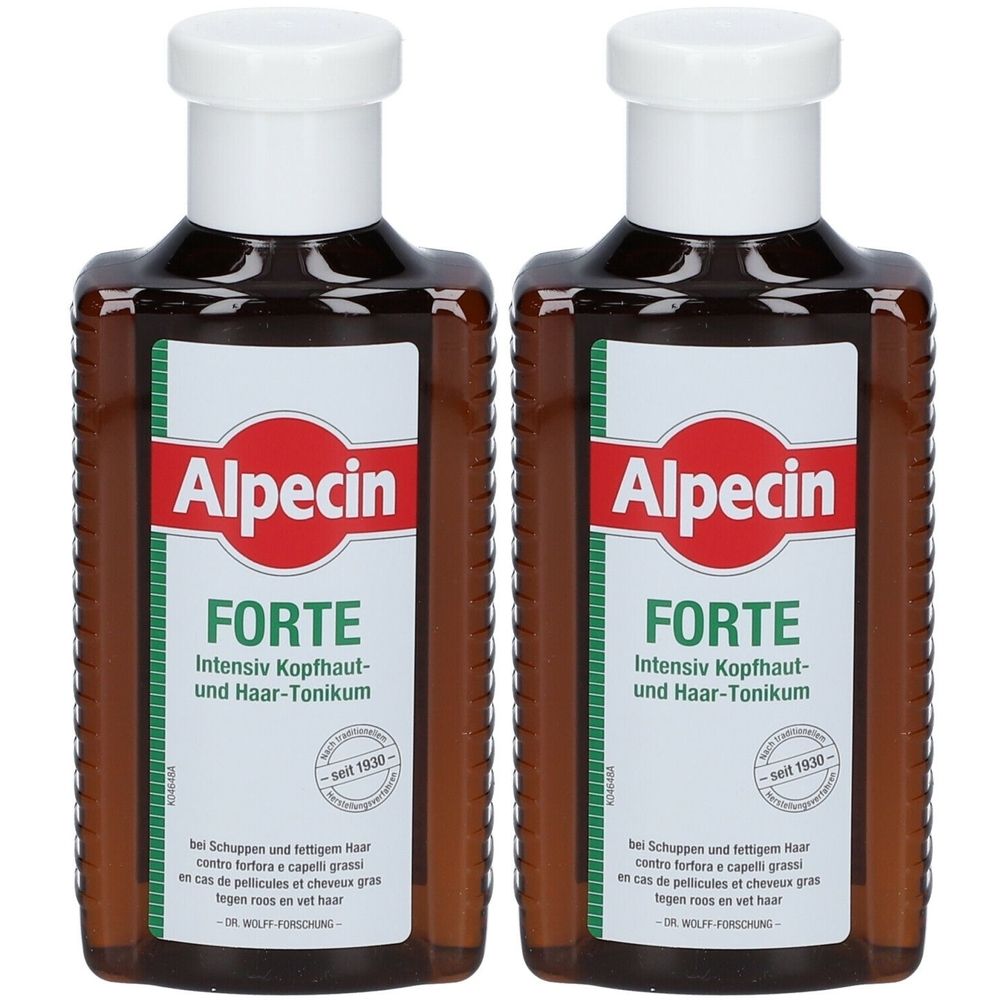Deux flacons de lotion Alpecin Forte. Flacons bruns avec bouchon blanc. Logo rouge avec inscription Alpecin et Forte.