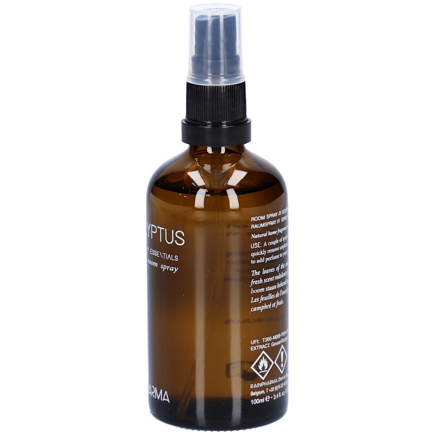 Braune Glasflasche mit Sprühkopf. Aufschrift: Eucalyptus, Aromatherapy Essentials, natural room spray. Logo Rainpharma.