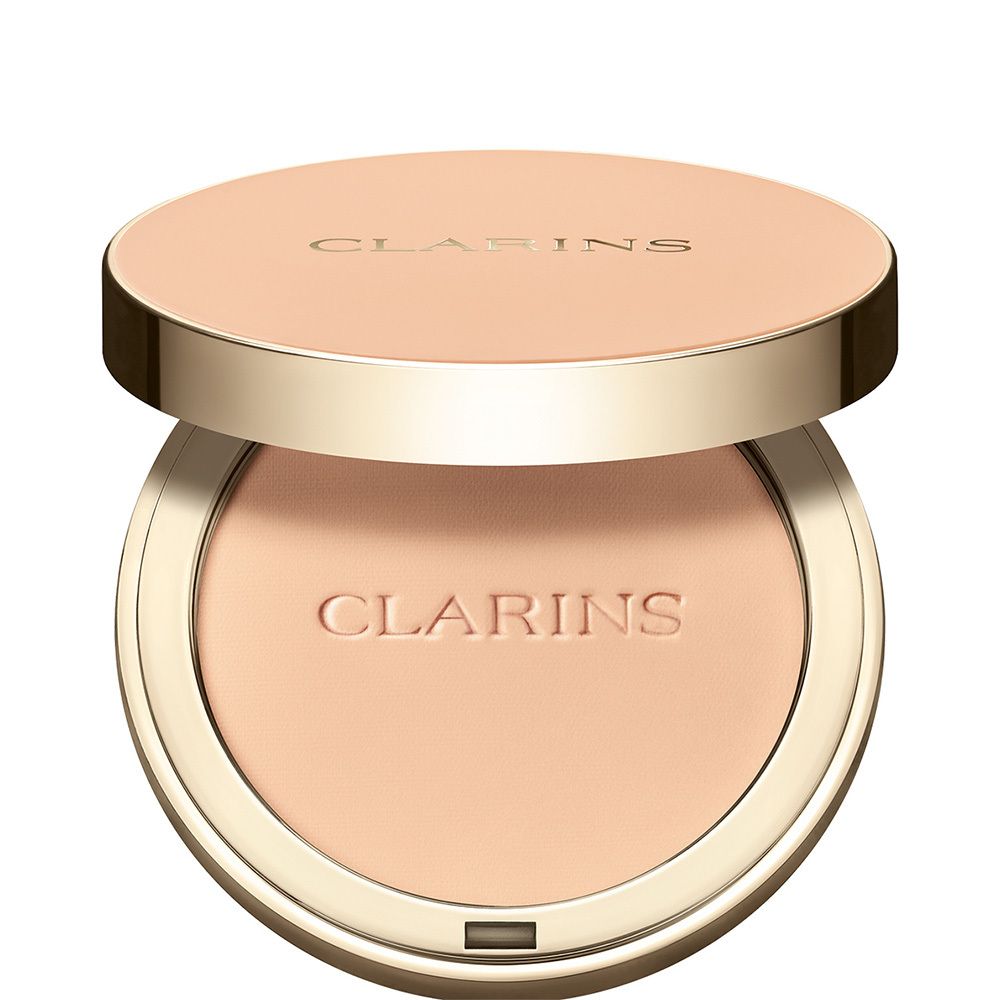 Clarins Ever Matte Compact Powder 02 Light. Boîte de poudre ouverte avec miroir et poudre.