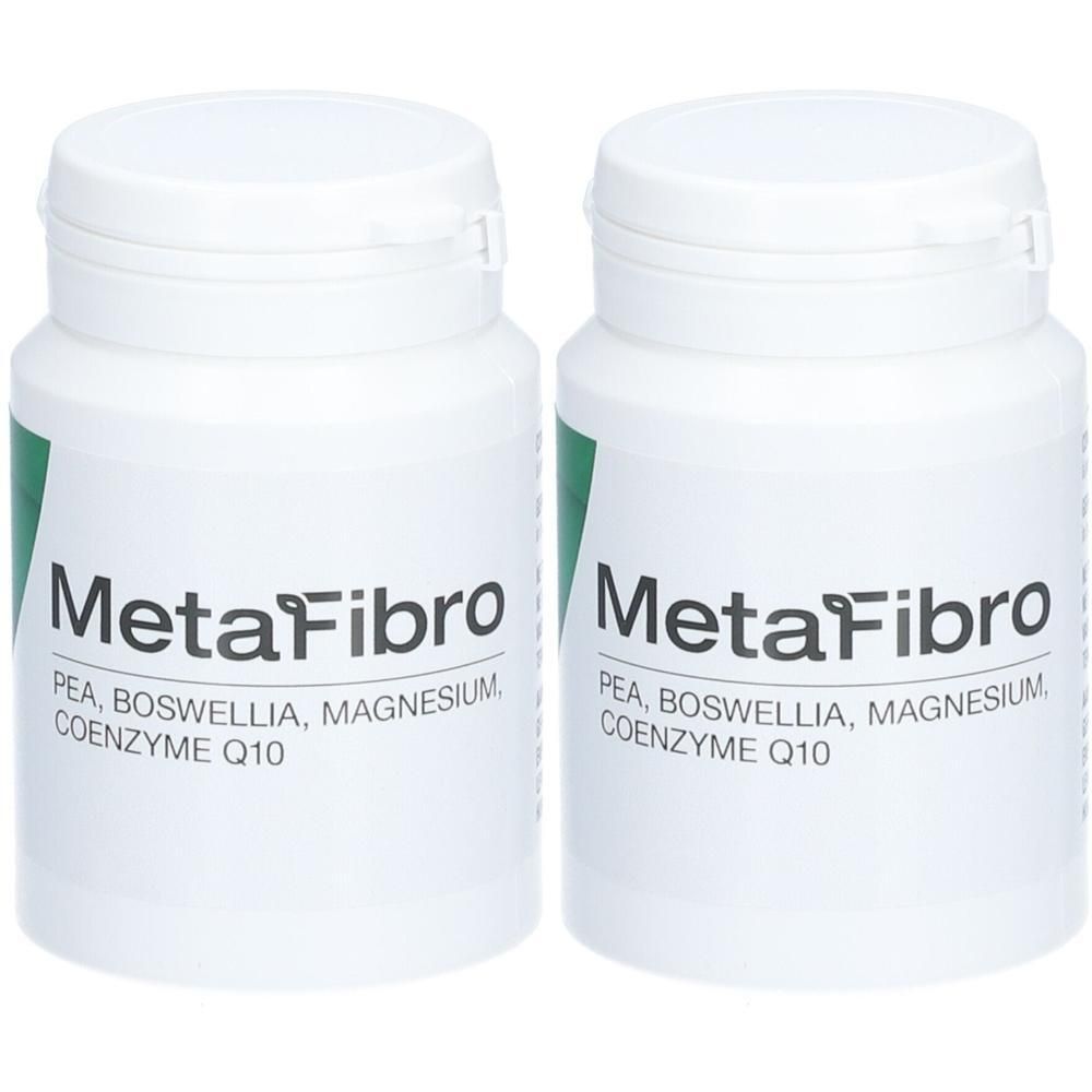 Zwei weiße Pillendosen mit Deckel. Aufschrift: MetaFibro, PEA, Boswellia, Magnesium, Coenzym Q10. Grüne Etiketten.