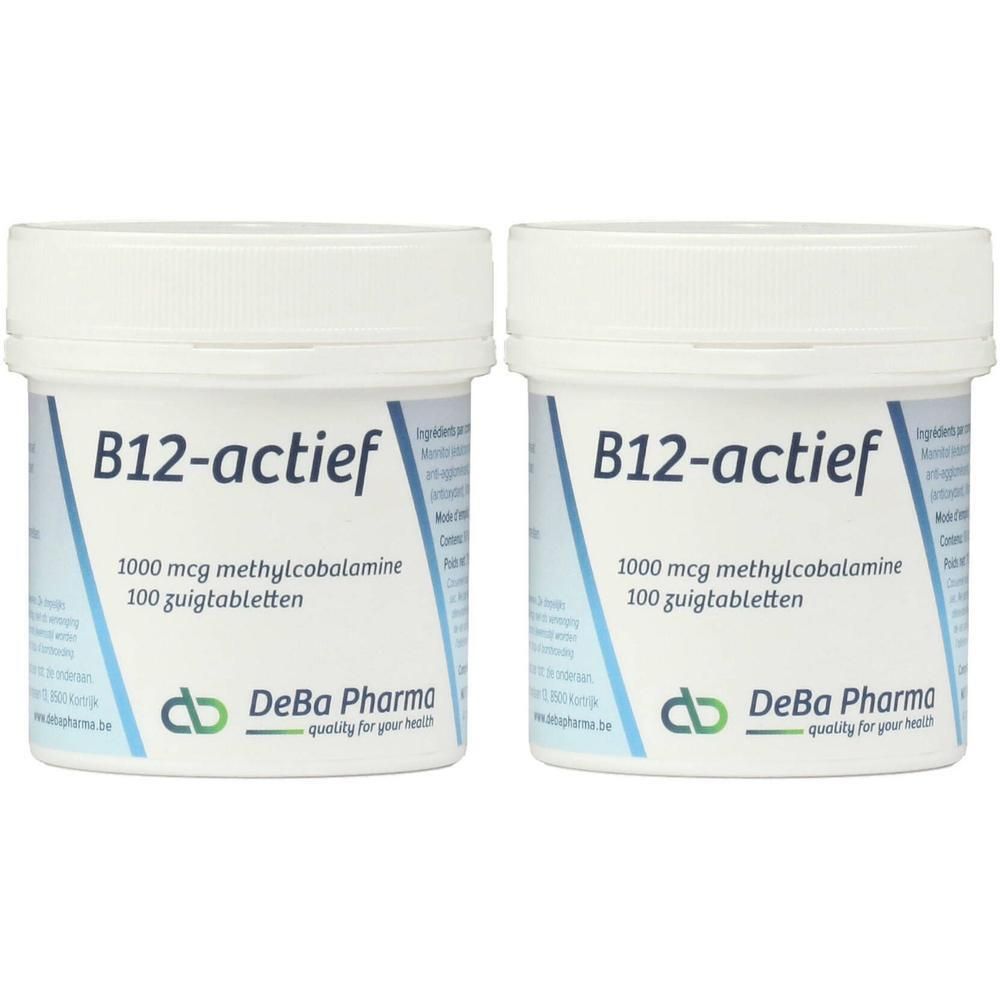 Zwei weiße Behälter mit Aufschrift B12-actief. Enthält 100 Lutschtabletten. Marke DeBa Pharma.