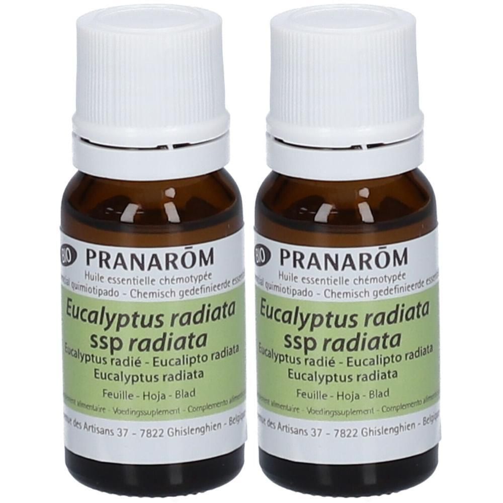 Zwei braune Glasflaschen mit weißem Deckel. Aufschrift: PRANAROM, Eucalyptus radiata ssp radiata.