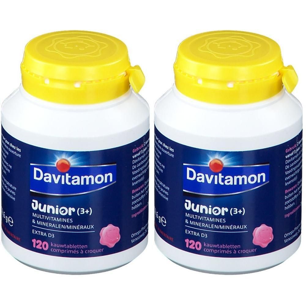 Zwei Flaschen Davitamon Junior (3+). Weiße Flaschen mit gelben Deckeln. Aufschrift: Multivitamine & Mineralien, Extra D3.
