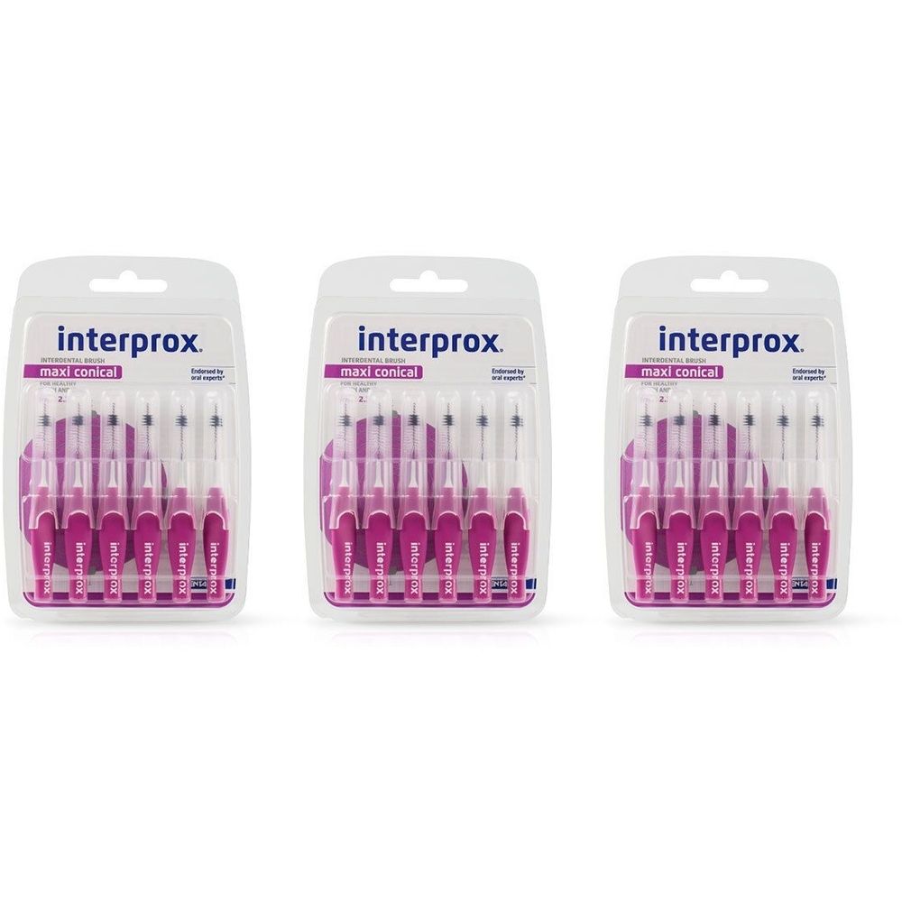 Drei Packungen Interprox Maxi Conical. Jede Packung enthält mehrere Interdentalbürsten mit pinkfarbenen Griffen.