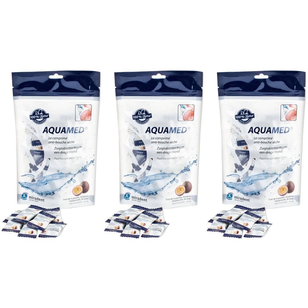 Drei Beutel Miradent AQUAMED, darunter je 12 Tabletten. Aufdruck: AQUAMED, Anti-Mund Trocken-Tablette. Blaue und weiße Verpackung.