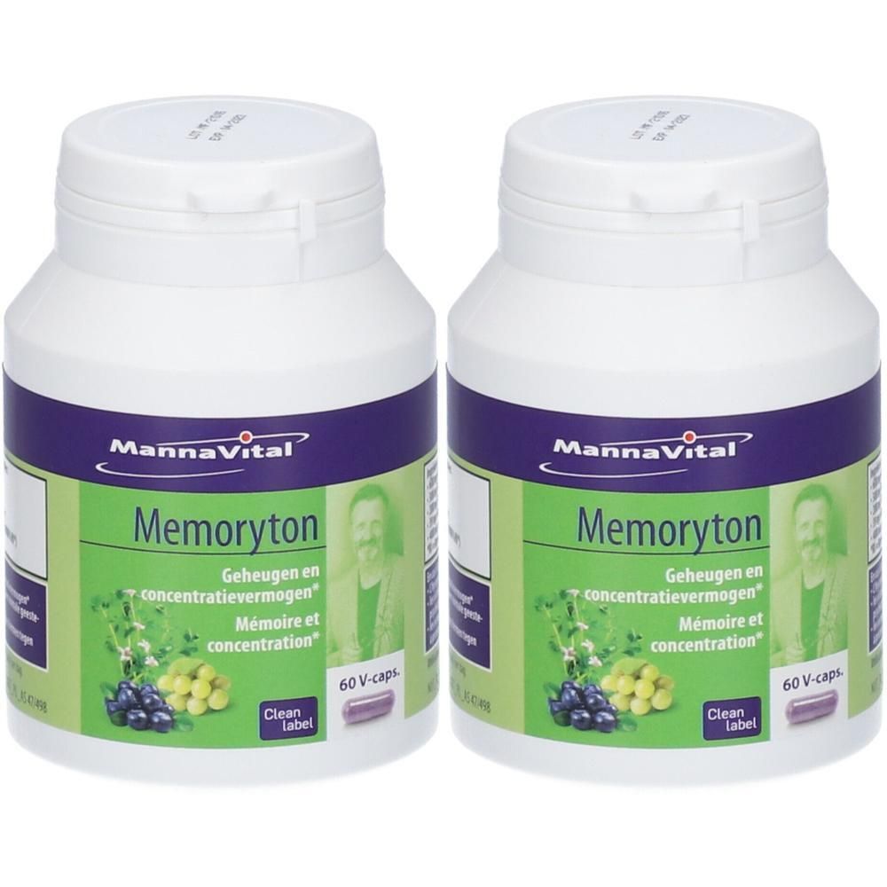Zwei weiße Flaschen mit lila und grünen Etiketten. Aufschrift: MannaVital Memortyon. 60 V-caps. Abbildung von Trauben.