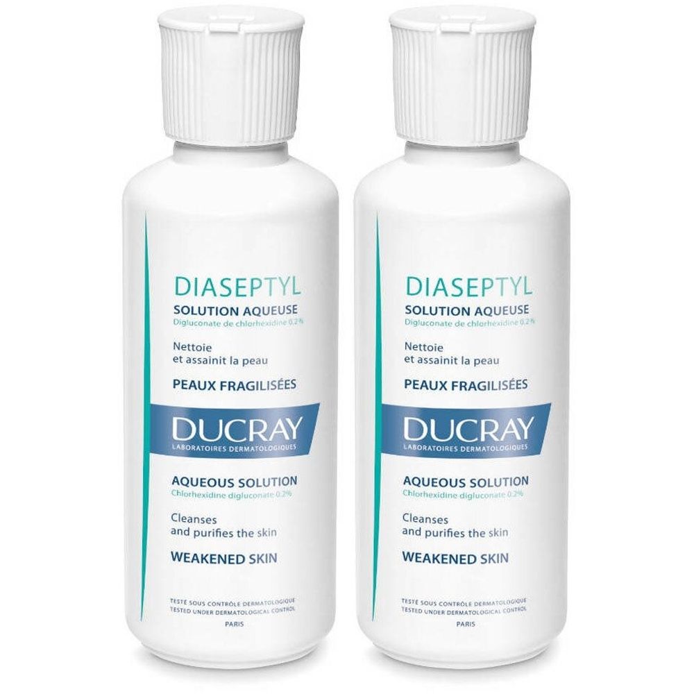Deux flacons blancs avec étiquette DIASEPTYL. Inscription : SOLUTION AQUEUSE, PEAUX FRAGILISÉES, DUCRAY. Contient une solution aqueuse pour nettoyer et purifier la peau.