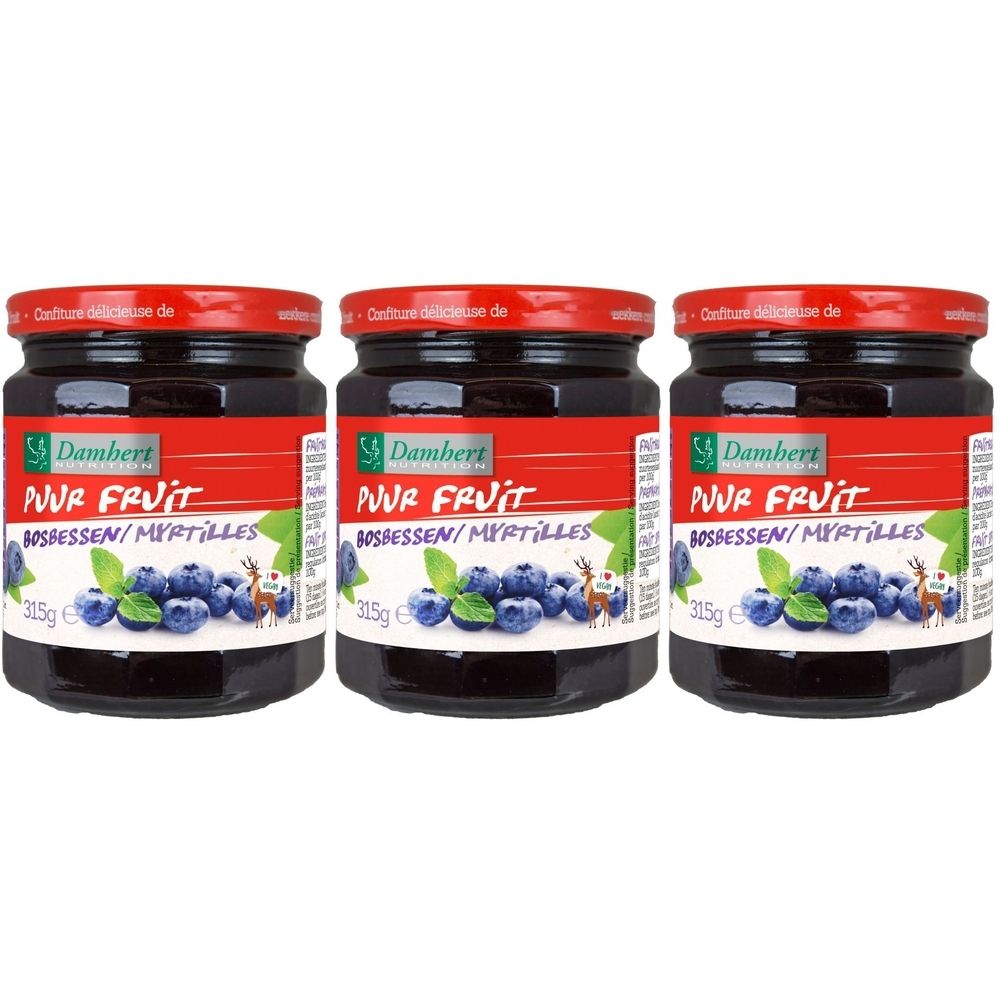 Drei Gläser Blaubeeren-Konfitüre. Roter Deckel, schwarzes Glas. Aufschrift: Damhert, PUUR FRUIT, BOSBESSEN/MYRTILLES. 315g.