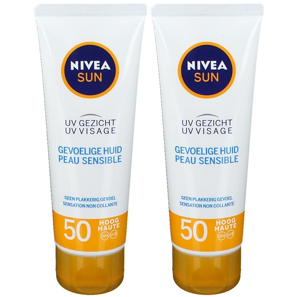 Deux tubes NIVEA Sun UV Visage SPF 50. Tubes blancs avec logo bleu et bouchon jaune. Texte: UV Visage, peau sensible.