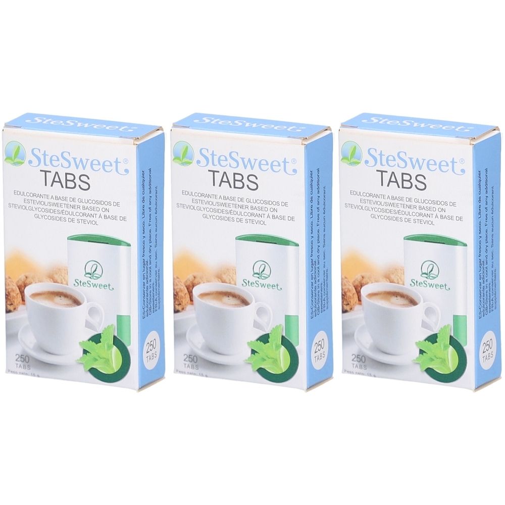 Drei Schachteln SteSweet® Tabs. Blaue und weiße Verpackung mit Produktnamen und Abbildung einer Tasse Kaffee.
