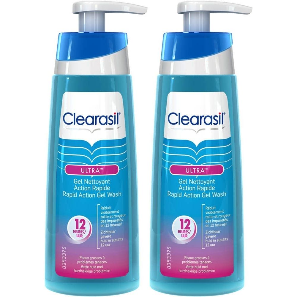 Deux flacons de Clearasil Ultra Gel Nettoyant Action Rapide avec pompe. Liquide bleu, bouchon bleu, texte du produit visible.