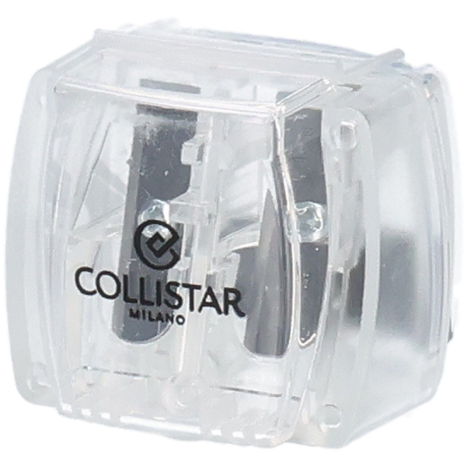 Doppelspitzer aus transparentem Kunststoff. Mit COLLISTAR MILANO Logo. Zwei Öffnungen für verschiedene Stiftgrößen.
