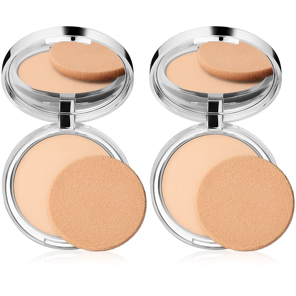 Deux poudres compactes rondes ouvertes, avec miroirs et éponges. Boîtiers argentés avec poudre beige et éponges rondes.