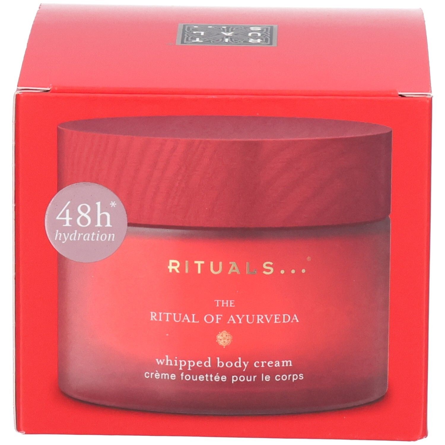 Verpackungsbox des RITUALS The Ritual of Ayurveda Body Cream mit 48h Hydration Hinweis und rotem Design.