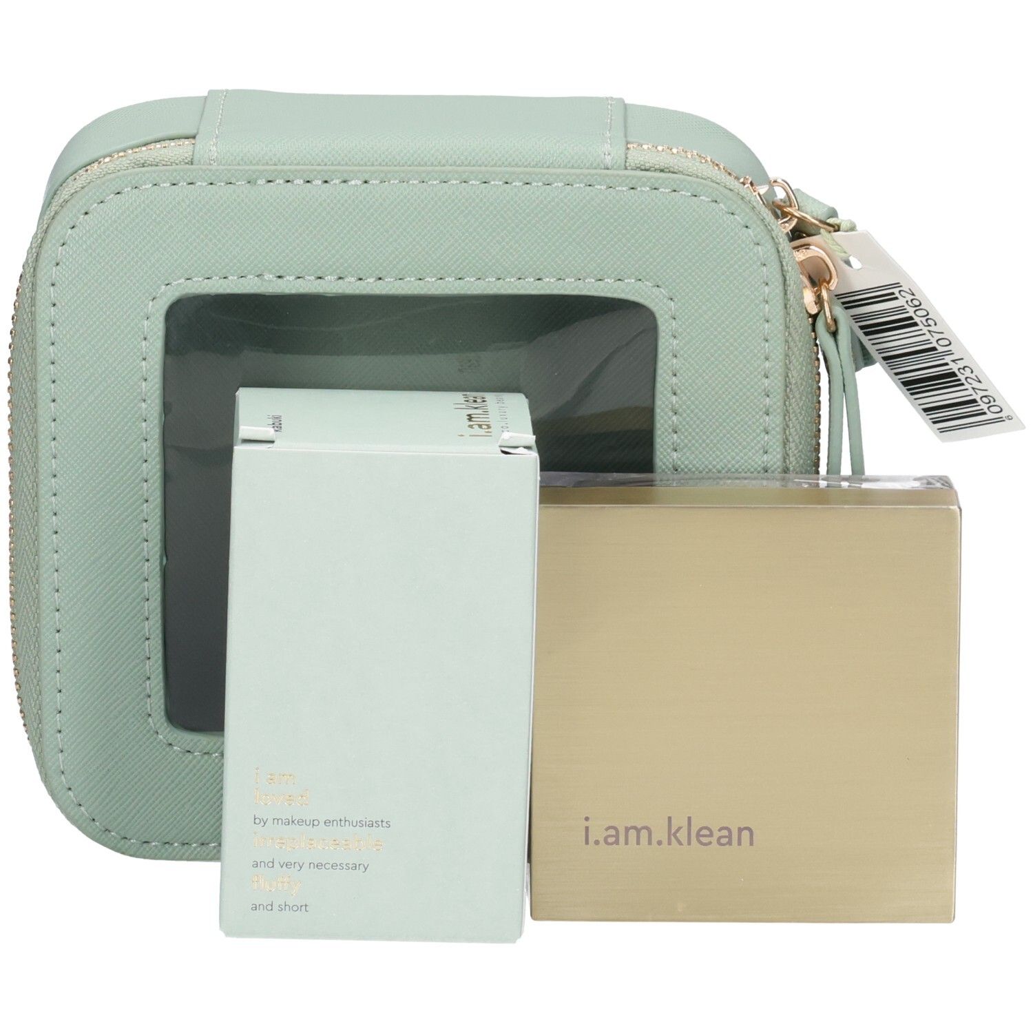 Hellgrüne, quadratische Kosmetiktasche mit Reißverschluss. Enthält zwei Produkte und eine Verpackung. i.am.klean-Logo.