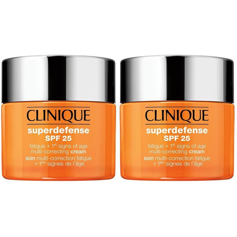 Deux pots Clinique Superdefense SPF 25 avec couvercles argentés.