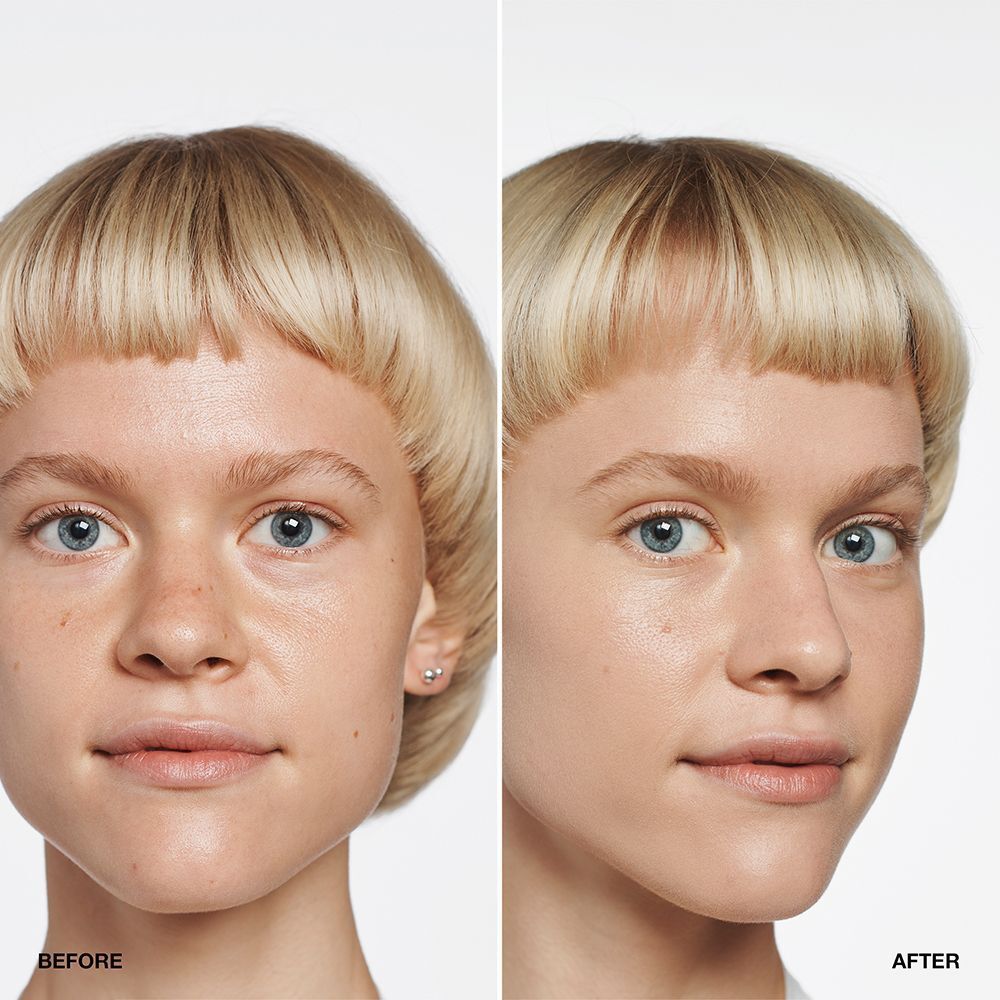 Comparaison avant/après application du fond de teint CLINIQUE Even Better SPF 15 sur une femme.