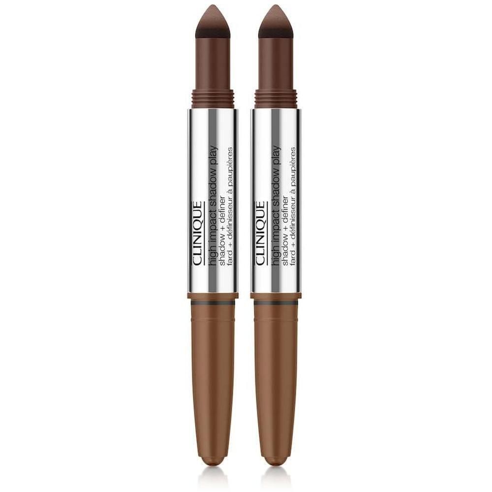 Deux crayons Clinique High Impact Shadow Play marron.