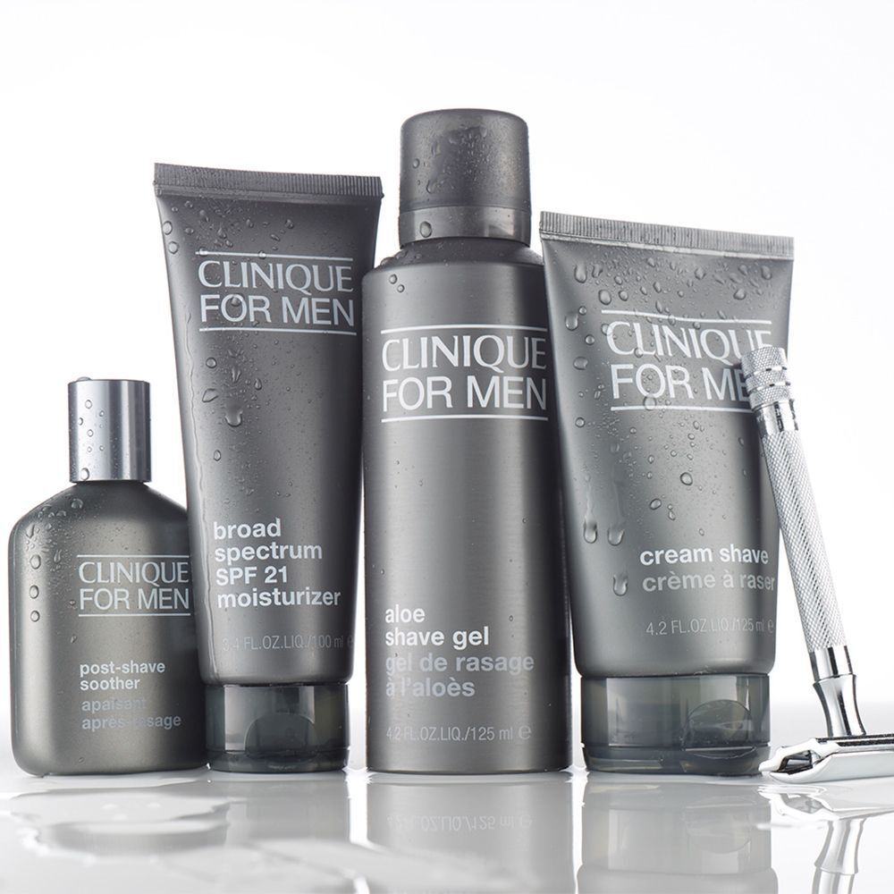 Clinique For Men Rasierprodukte: Rasiercreme, Rasiergel, Feuchtigkeitscreme, Aftershave und Rasierer.