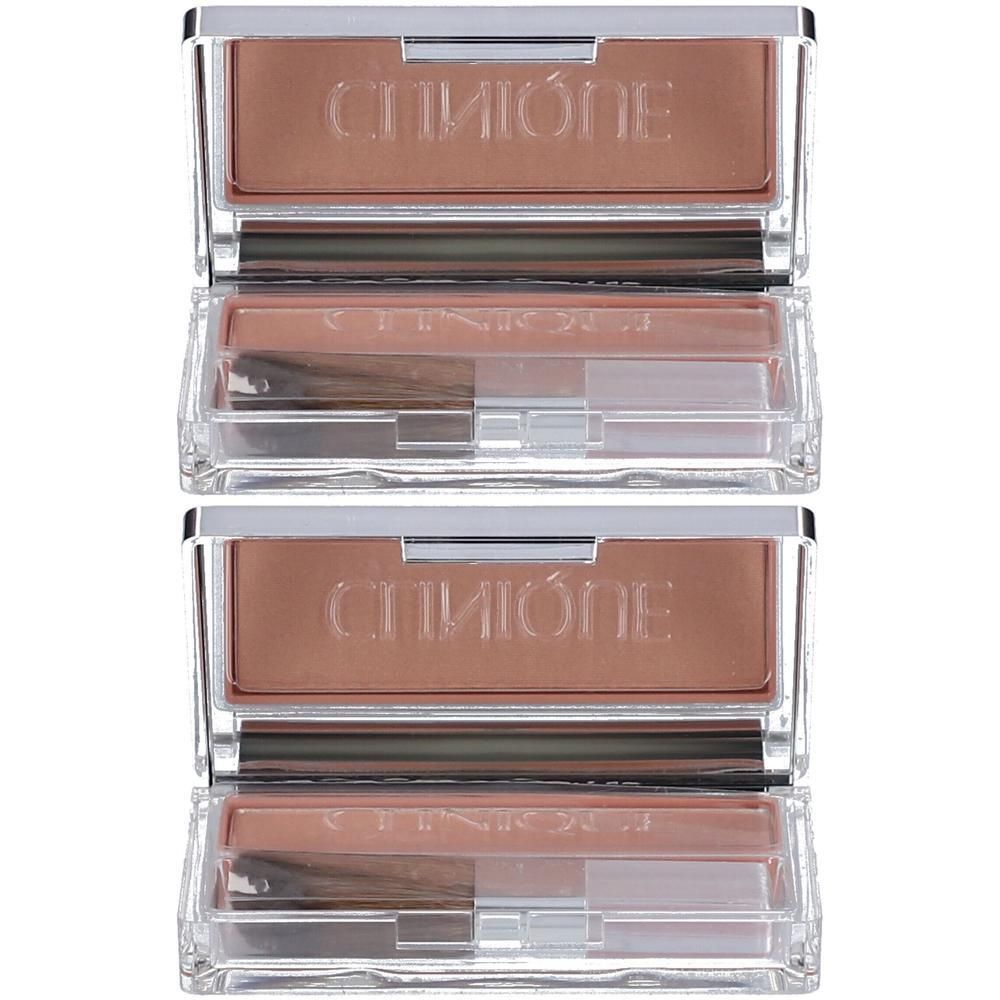 Deux poudres blush Blushing Blush de Clinique en Aglow, avec applicateur.