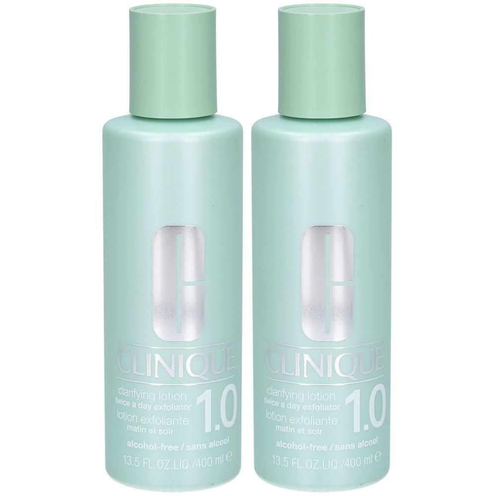 Zwei Clinique Clarifying Lotion 1.0 Flaschen, hellgrün, mit silbernem Logo und Aufdruck.