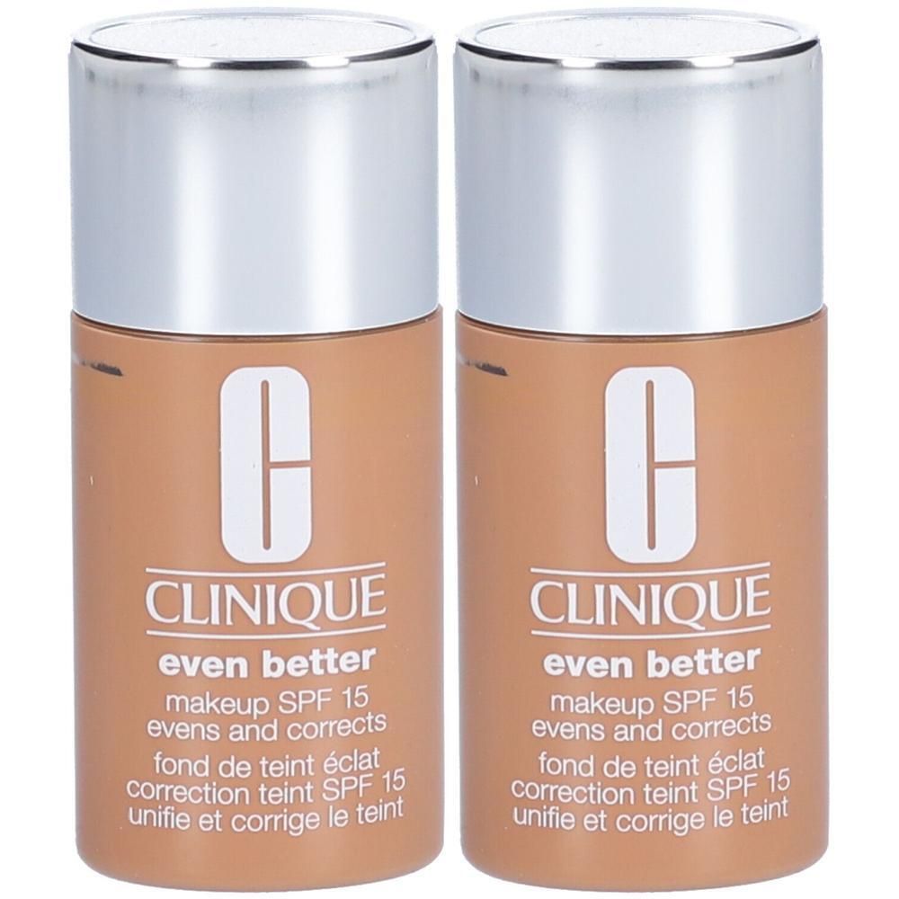 Zwei Flaschen CLINIQUE Even Better Makeup SPF 15 in der Farbe Nutty.
