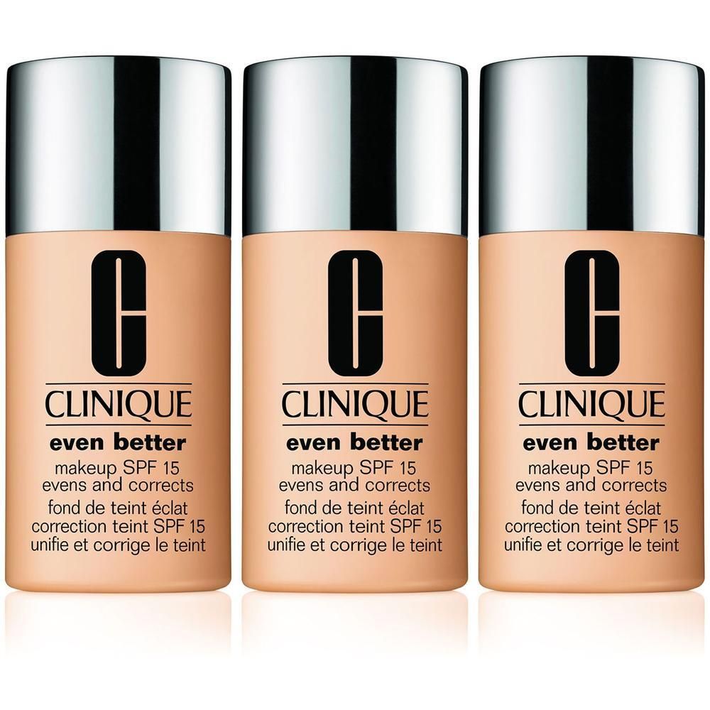 Trois flacons de fond de teint Clinique Even Better SPF 15, teinte Golden Neutral.