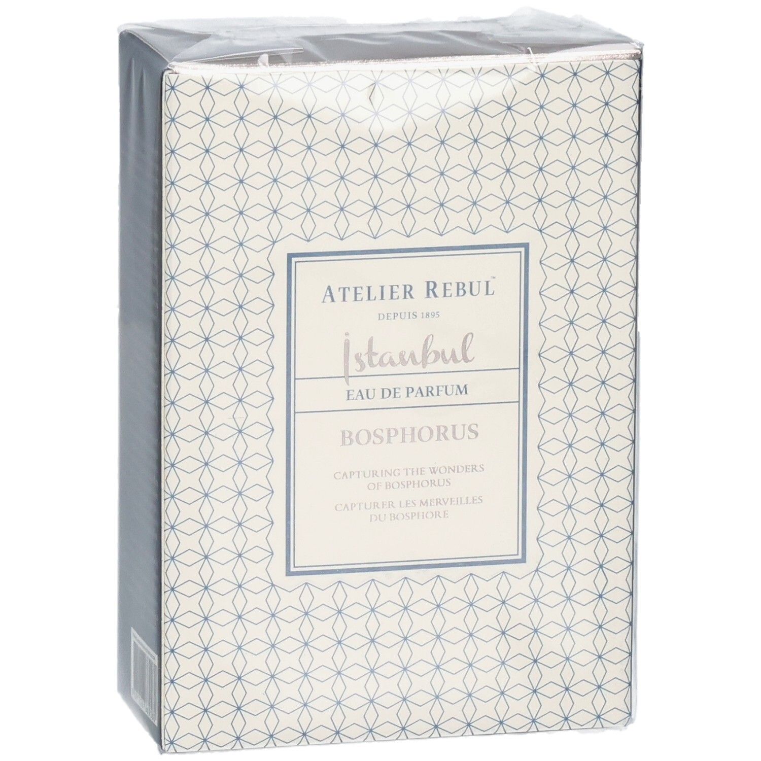 Emballage de l'Eau de Parfum Istanbul Bosphorus d'Atelier Rebul, légèrement en biais.