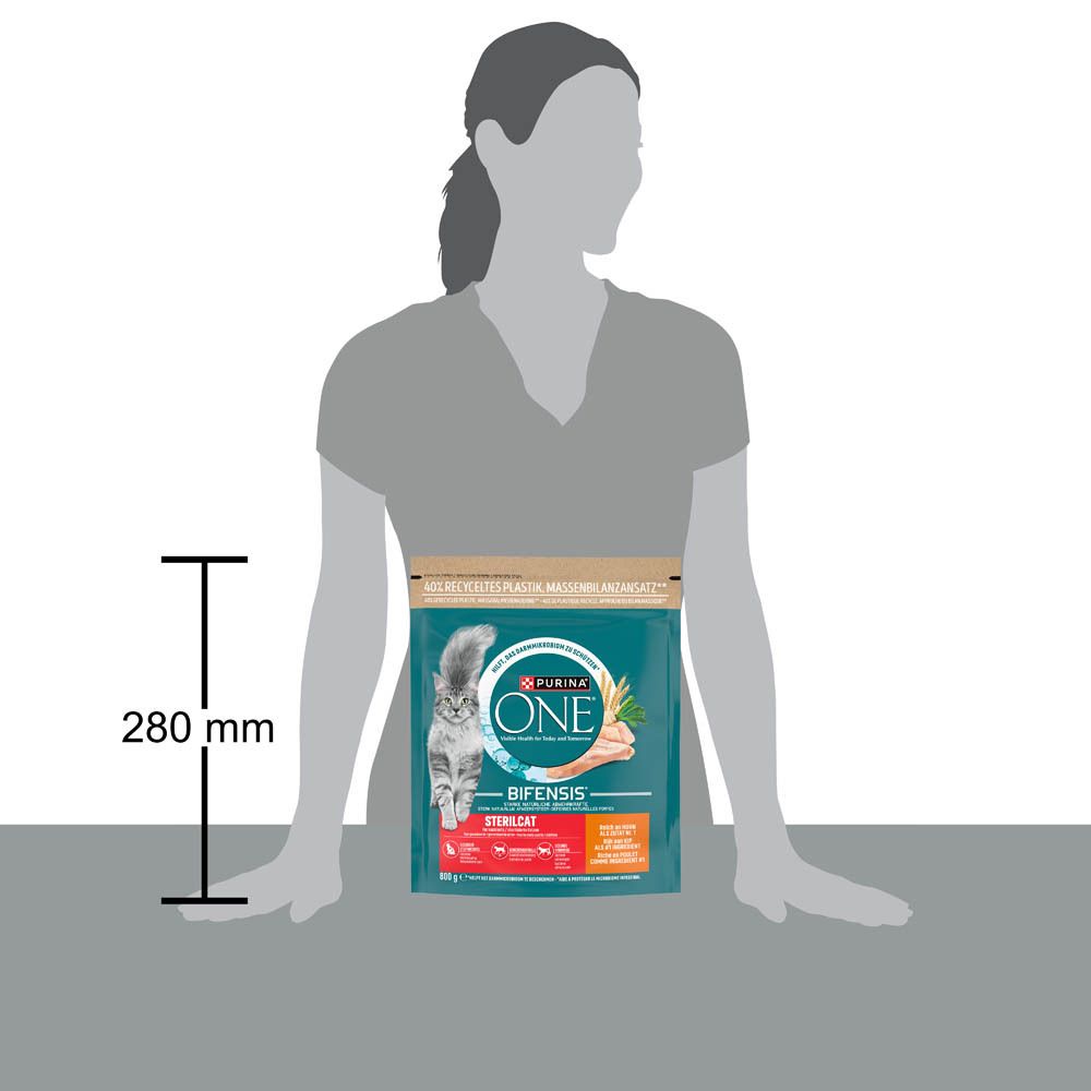 Purina One Sterilcat Trockenfutter für Katzen, 800g Beutel. Höhe 280mm.