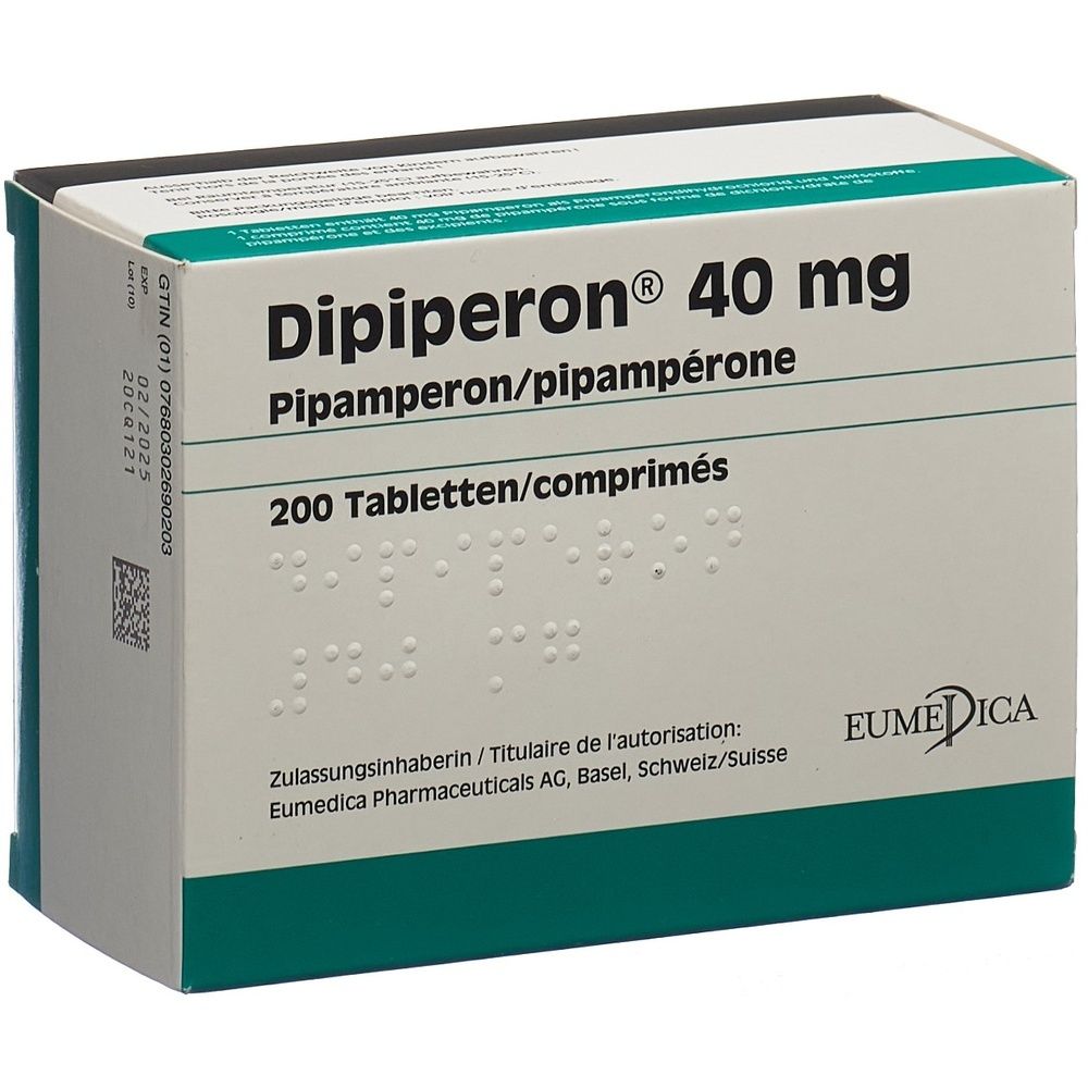 Karton mit der Aufschrift "DIPERERON 40 mg". Grün-weiße Verpackung. Text in deutscher Sprache.